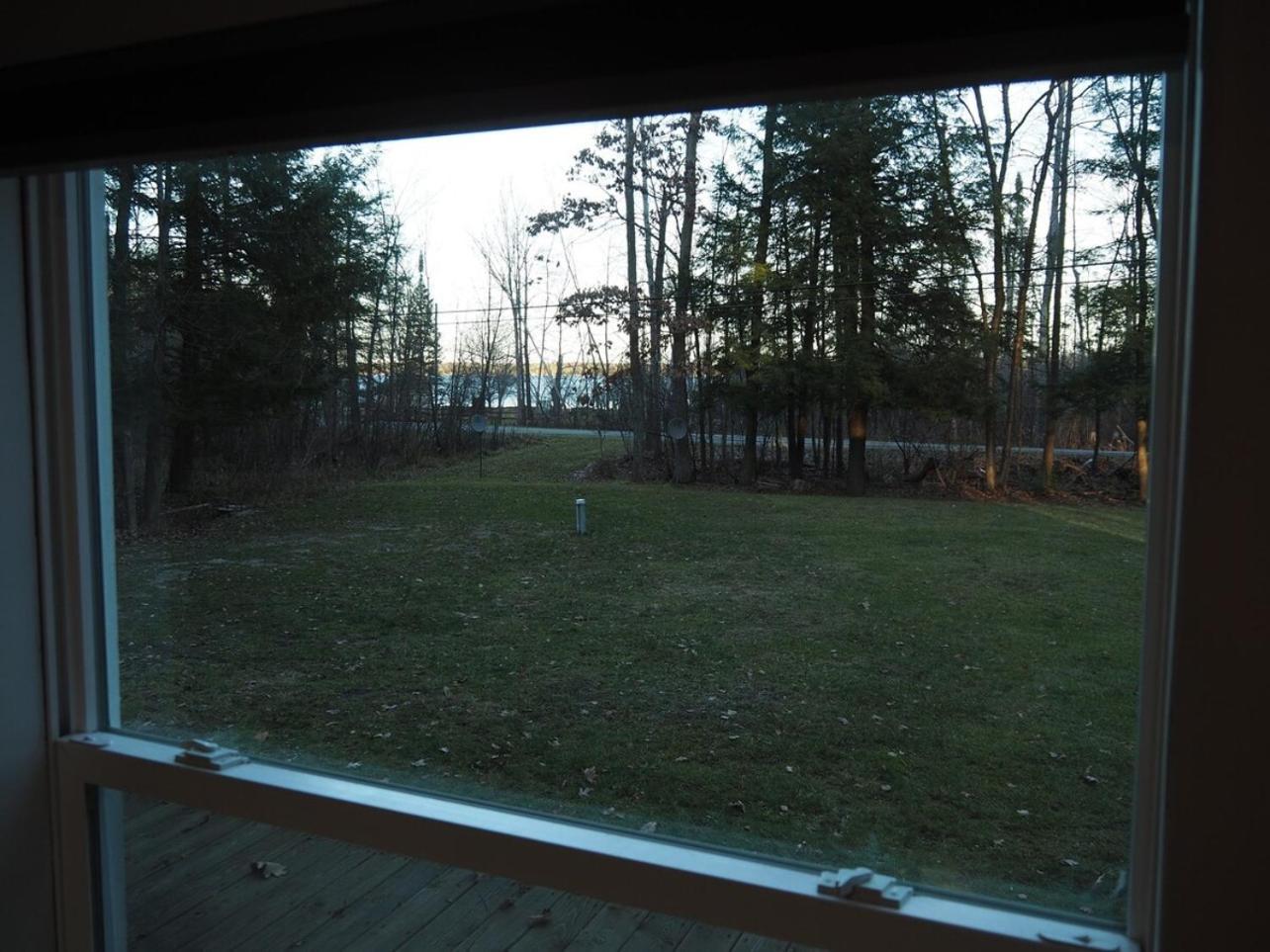 The Green Lake Getaway - Shared Lake Access! Interlochen Exterior photo
